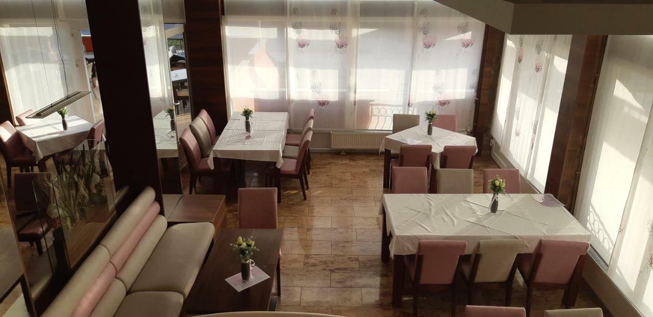Hotel Garic Garesnica Dış mekan fotoğraf